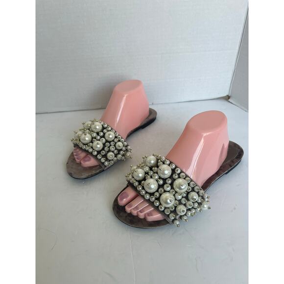 Jeffrey Campbell Dressy Pixie Faux Pearl Taupe Crushed Velvet Slide Sandals Sz 9 - Picture 1 of 12
